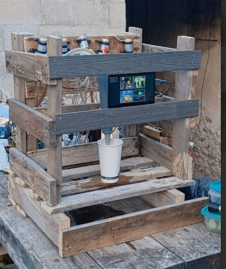 Cocktail Machine · Phone