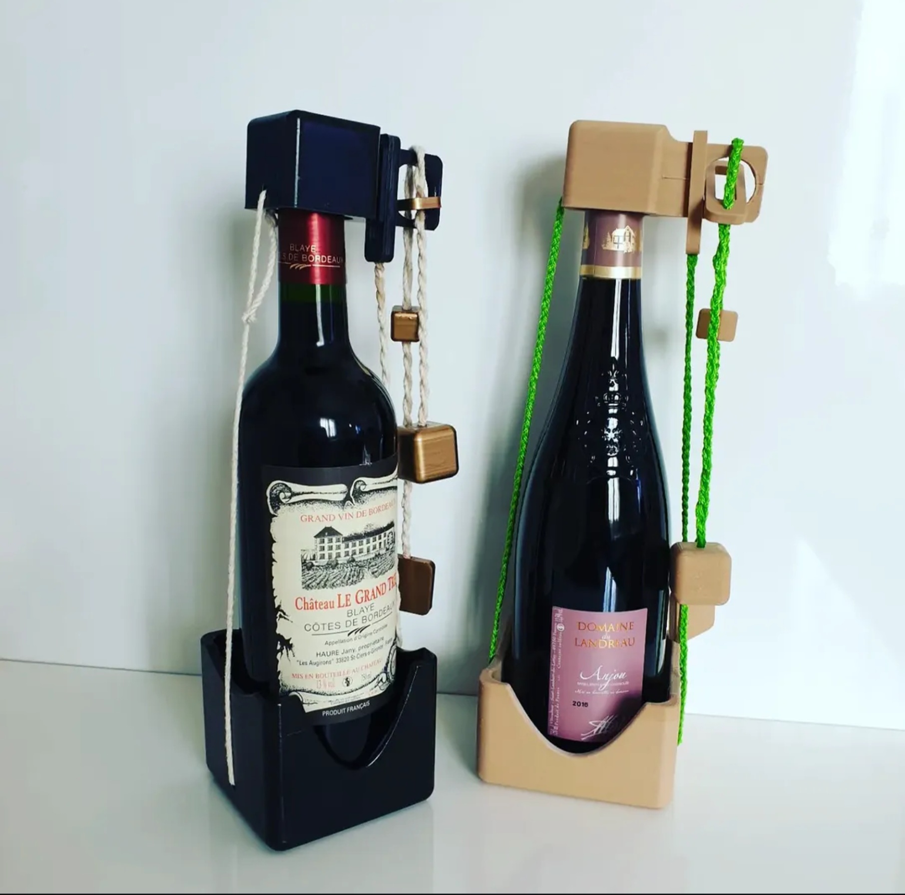 Wine-bottle riddle holder